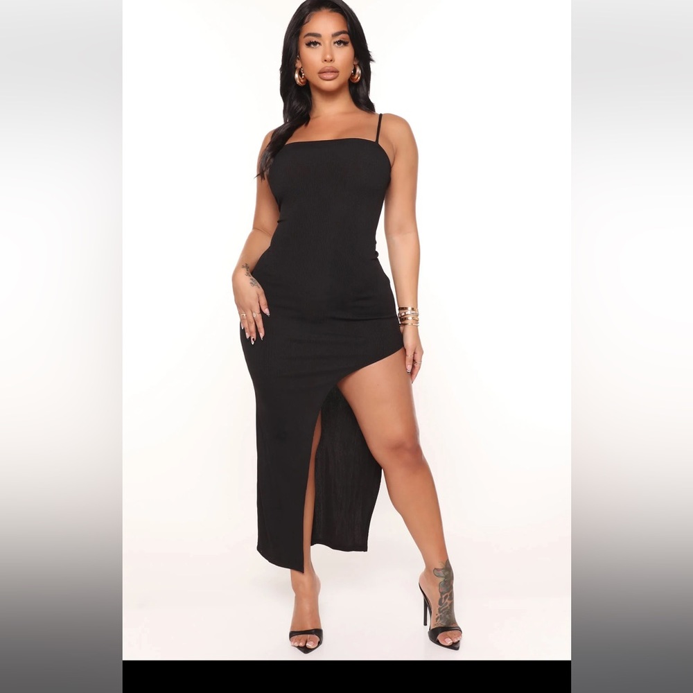 Fashion nova black, midi dress